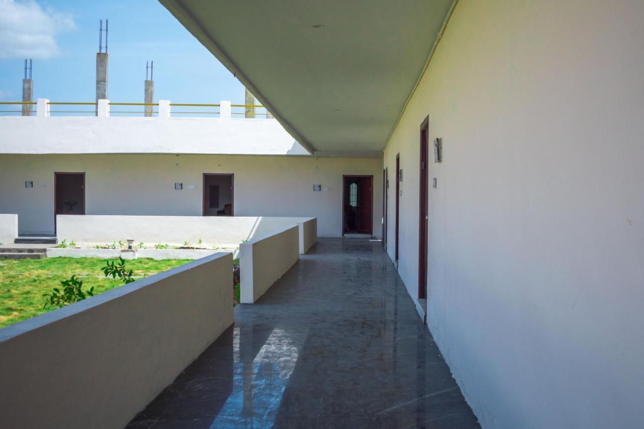 Seagull Beach Resort Chirala Bagian luar foto
